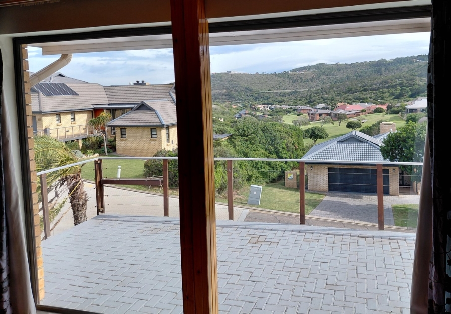 3 Bedroom Property for Sale in Dolphin Creek Golf Estate Western Cape